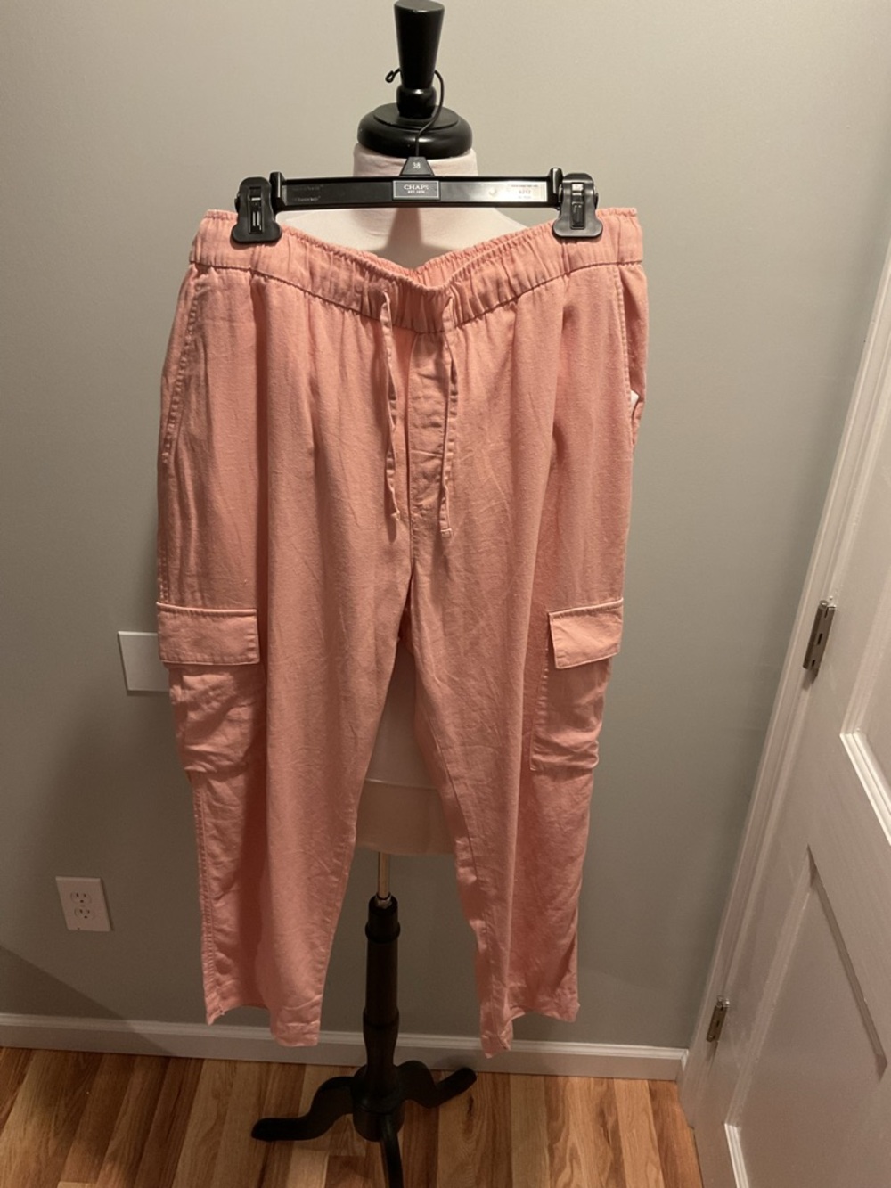 GAP Dusty Pink Relaxed Cargo Joggers